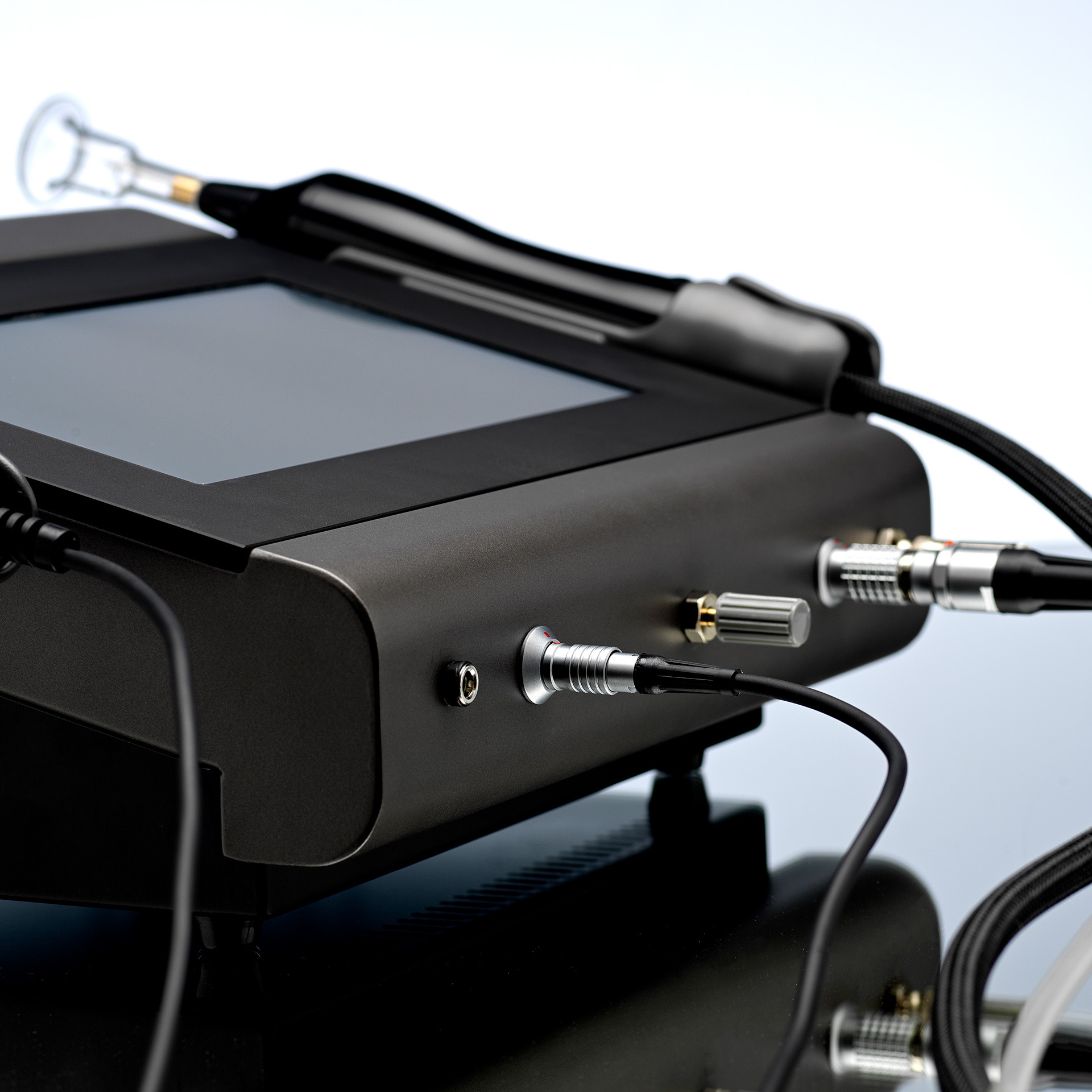 Fusion 8 Device gallery image